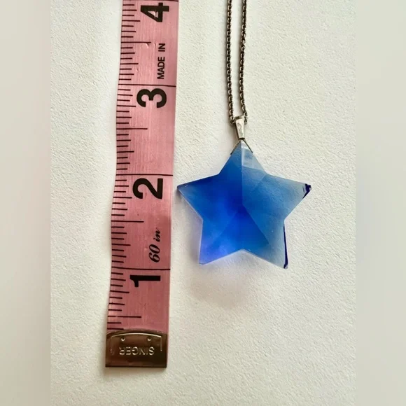 Tiffany & Co., crystal star pendant in blue with Tiffany chain necklace - Picture 12 of 13